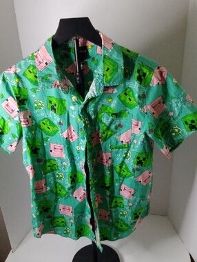 Minecraft Graphic Shirt - Green Pixel Print